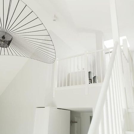 All In One Loft With Balcony And Free Parking Lidingö Exterior foto