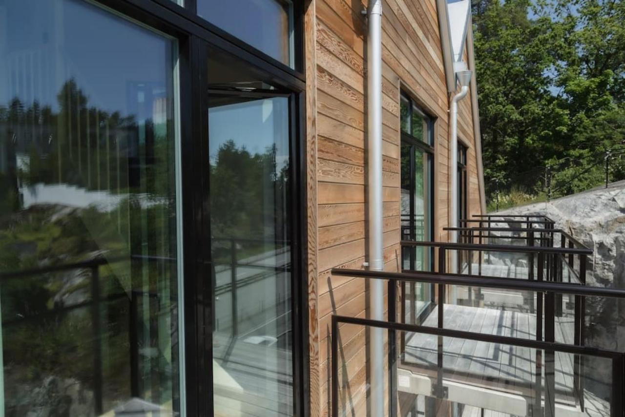 All In One Loft With Balcony And Free Parking Lidingö Exterior foto